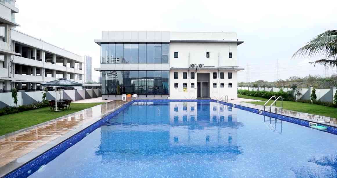 Newa-Bhakti-Park-Amenities-Swimming-Pool-Airoli-Navi-Mumbai
